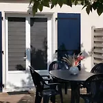 Дом отдыха Maison La Paree *