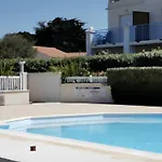 Maison La Paree *